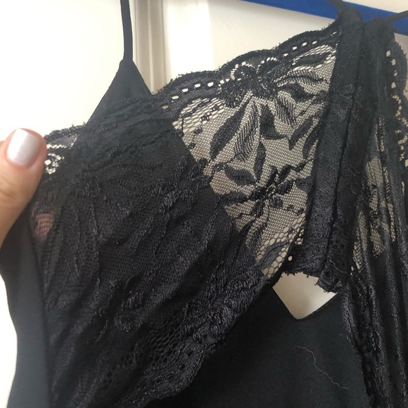 Lulus Maxi dress with lace back design - Picture 4 of 4